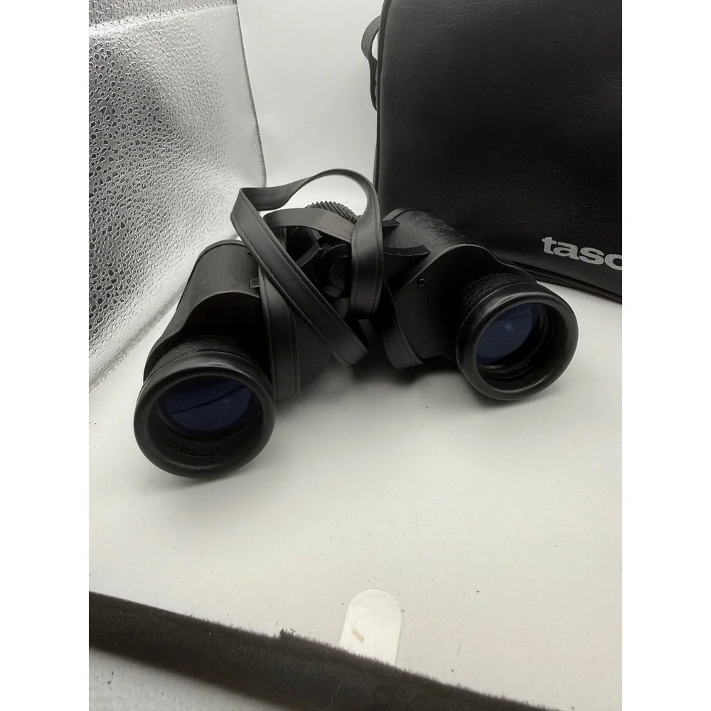 Tasco 2001 Zip Focus Binoculars 7x35mm Wide Angle Black with Case 500ft 1000yds